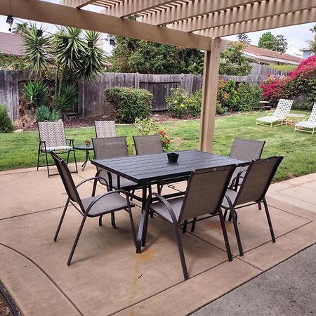 אושנסייד Custom Home - Beach Close/Convenient To Everything מראה חיצוני תמונה